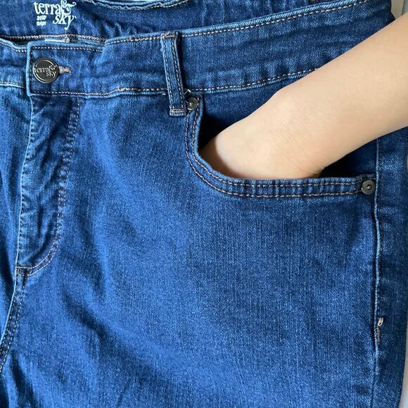 Terra & Sky Women Denim Straight Leg Jeans Size 20W, Blue - Picture 8 of 10